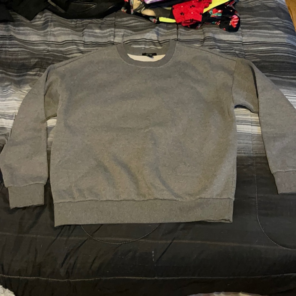 Grey Sweatshirt